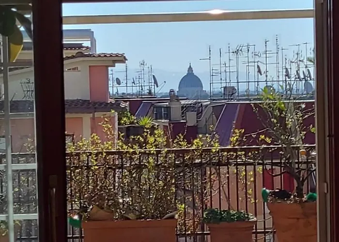 St Peter Terrace View Attic