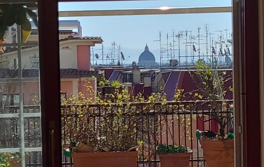 St Peter Terrace View Attic